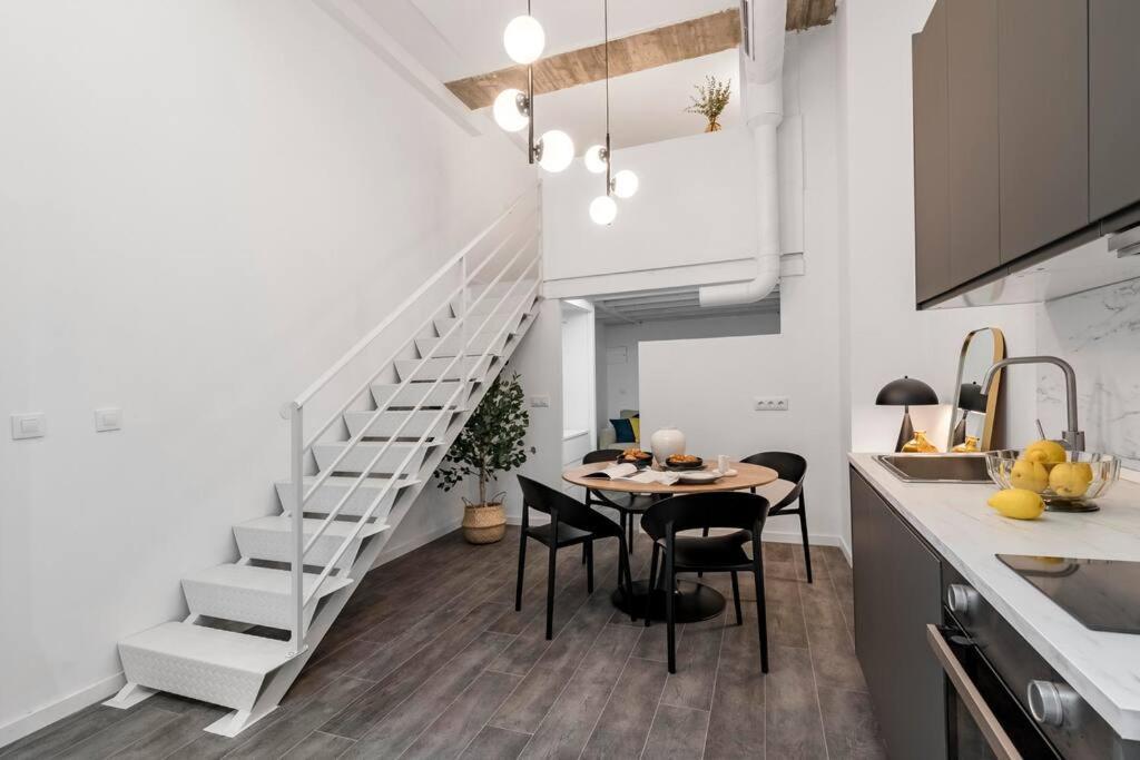 Beautiful And Cosy Flat La Latina-Rastro-Der Appartement Madrid Buitenkant foto